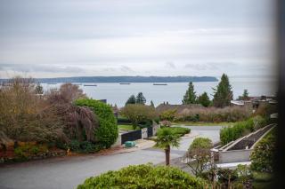 Elegant Cypress Park Villa with Panoramic Ocean View - 6