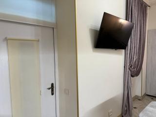 Квартира біля Оперного театру 3 - 1