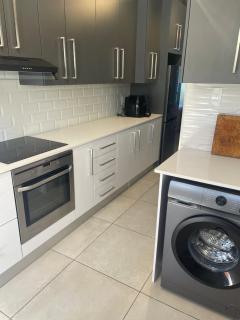 Gleneagle Townhouse -Summerstrand - 6