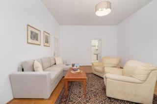 Heart of the City Apartments Market Square Cracow by Noclegi Renters - 2