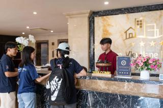 Aaron Riverview Hotel - 3