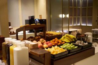 Atour Hotel Nanjing East Road, The Bund-Self-service free laundry-Free Night Snacks - 2