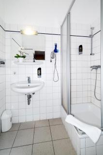 Pension zur Schleuse Kleinmachnow - 6