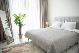 Stylish 1BR Retreat in Al Hamra Village Marina - 3