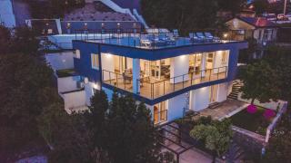 Luxury Villa Mihaela beachfront by Villas Guide - 9