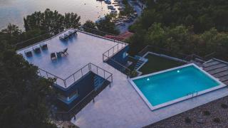 Luxury Villa Mihaela beachfront by Villas Guide - 2