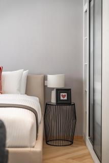 The Title Legendary Vintage Gloss - 3