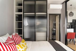 The Title Legendary Vintage Gloss - 2