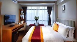 Royal Garden Hotel - 4