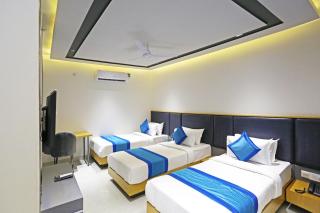 Hotel Vivanta Residency Delhi Airport - 1