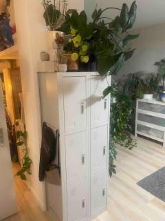 Cozy, green studio with a balcony in Berlin - 5