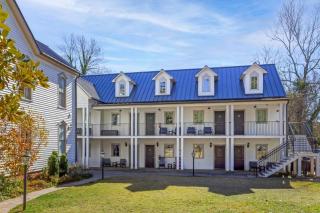 The Colonial Inn, an Ascend Collection Hotel - 9