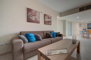 Bright 1BR in the Heart of St Julians - 4