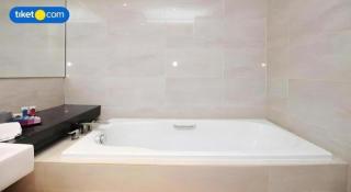 Hotel Dafam Pacific Caesar - 3