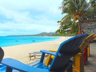 Casa Victoria Beach Resort and Restaurant - Pagudpud - 8