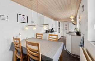 Nice Home In Thyborøn With Wifi - 5