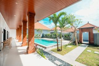 Kubu Dangin Guest House Kerobokan - 2