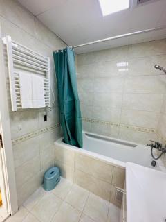 Modern Cozy Apartment Near National Stadium - 9