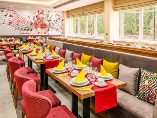 Sunday Schwarzbachtal Hideaway Resort - 5