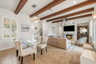 L44 Luxurious 2 Story Townhome - Newly Remodeled! condo - 6