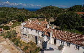 Cozy Apartment In Veli Losinj With House A Panoramic View - 0