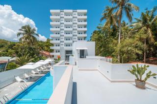 The Up Hotel Phu Quoc Island - The Poolside Escape - 5