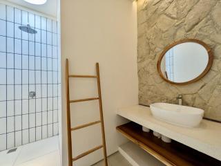 2BR Private Villa with Sunset Rice Field Views - 5