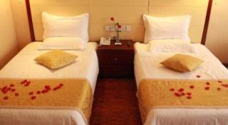 GreenTree Inn Taiyuan PinGYAng Road Business Hotel - 8