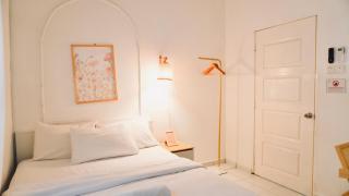 Halaman Homestay - 5