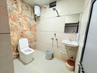 Hotel Shiv Niwas - 2