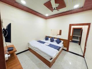 Hotel Shiv Niwas - 3