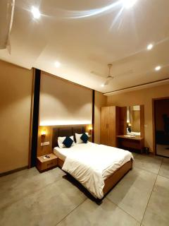 Hotel Ujala Prime - 1