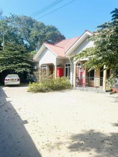 Affordable pearl Lulu Apartments with Fast WiFi - 7