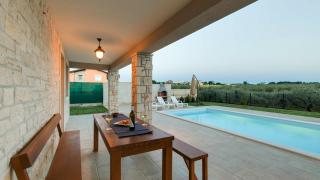 Villa Angelina with 3 bedrooms and Pool in Novigrad - 7