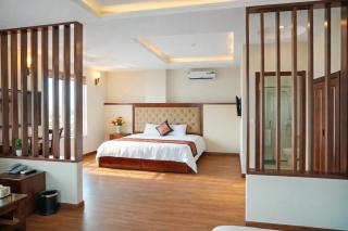 Kenny Hotel Ha Long - 6