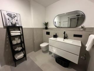 2 Zi Wohnung, zentrale Lage mit Parkplatz, 15 min vom Hbf Hamburg - 7