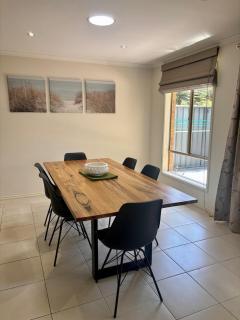 The boathouse - 1 or 2 houses side by side - 7