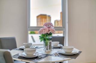 Rooftop - Balcony - WiFi - Parking - Sleeps 5 - 7