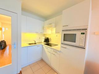 BEL AIR HOLIDAY - Beachside One-Bedroom Apartment in Ostend T142 - 4