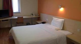 7 Days Inn Tianjin Railway Station - 8