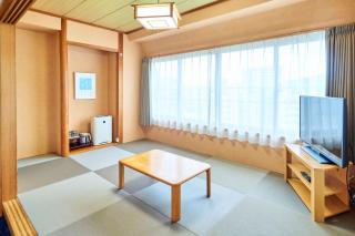 Court Hotel Fukuoka Tenjin - 8