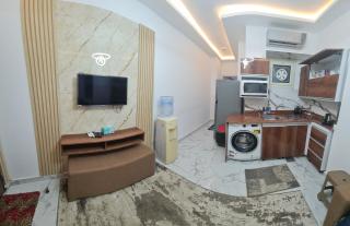 Modern Pool View 1BR with Balcony Prime Location on Hurghada Vibrant Promenade - 5