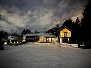 Hulppea merenranta hirsitalo - 0