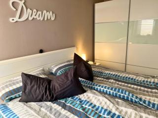 Ferienhaus Dackel am Deich - strandnah - eingezäunter Garten - Ruhe - 2