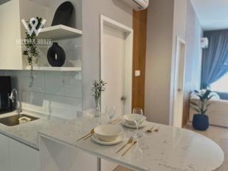 Modern 3BR Retreat at Ayer Itam - 10 mins to Kek Lok Si - 6