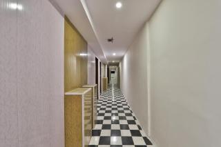 OYO 29275 Hotel Mayura - 7