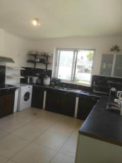 feel at home luxury apartment - 2