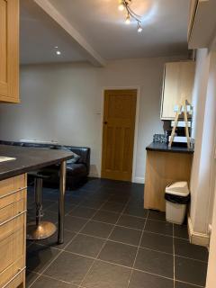 Welcome to this charming presented 2-bedroom house - 2