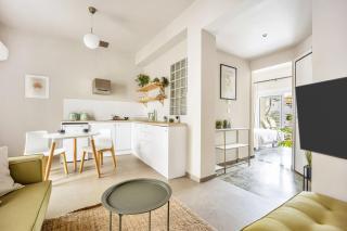 Sunny apartment next to the sea amazing view - 3