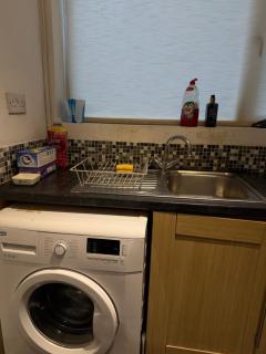 Welcome to this charming presented 2-bedroom house - 3